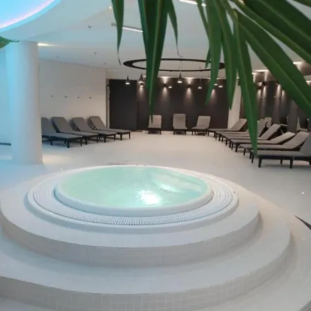 Hanza Tower Ajp Jaccuzi アパート シュチェチン