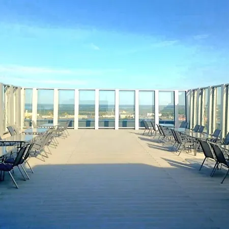 Hanza Tower Ajp Jaccuzi Апартаменты Щецин